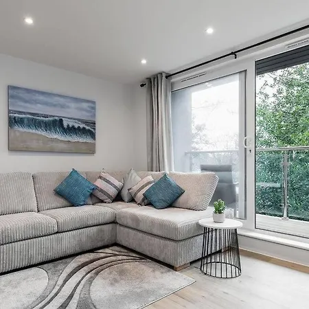 Stylish Town Centre Apartment, W Parking, Nr Beach Bournemouth Exterior photo